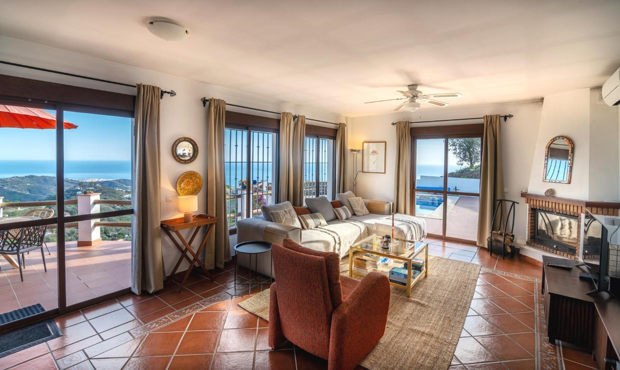 Villa Los Naranjos Sayalonga Kültér fotó